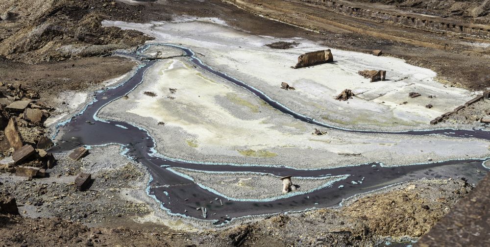 Blue rusty mountain streaks in nature