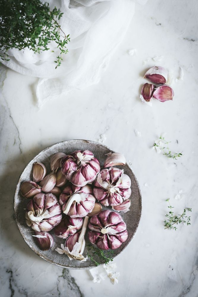 Close-up of a plate of garlic