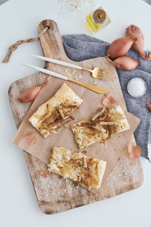 Baked onion tart in kitchen