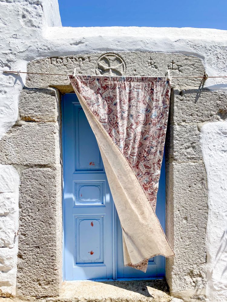 Patmian door with floating front cover