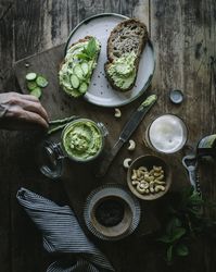 Serving toasts with cashew pate