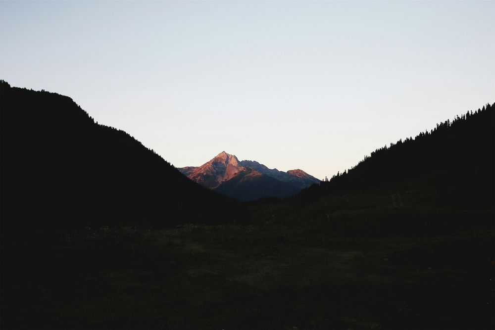 Dramatic Mountain Silhouette Landscape at Dusk