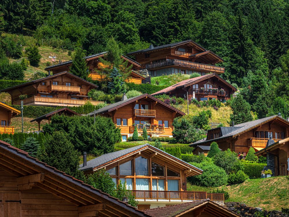 Alpine Swiss Village. Comfort and tranquility.