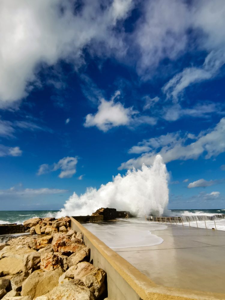 Waves crashing on shore