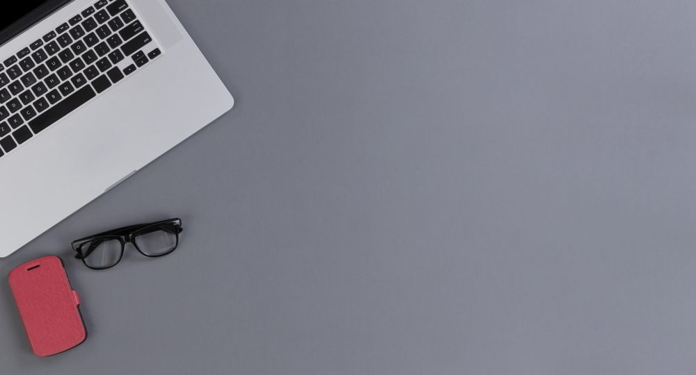 Basic work items on desktop for education or work purposes