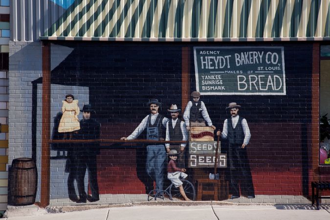 Mural of 1950s bakery Cuba, Missouri