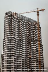 Crane over concrete building 5oOWG5