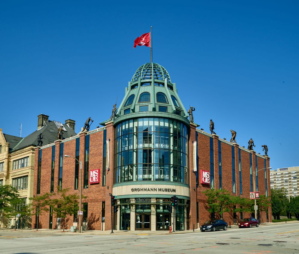 Front entrance of the Grohmann Museum Milwaukee, Wisconsin