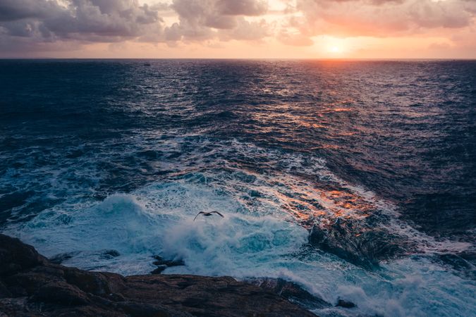 Big rocks and wavy sea