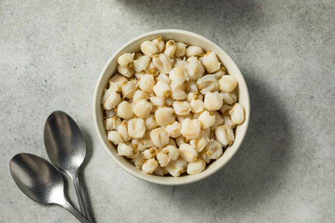 Raw Cooked White Mexican Hominy Corn