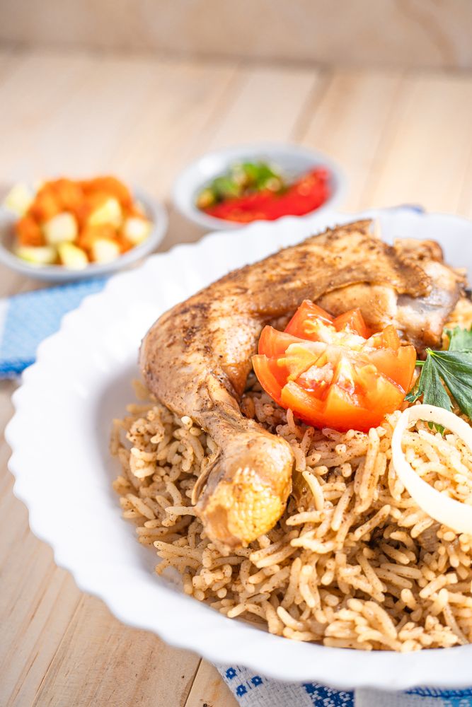 Kebuli rice with fried chicken