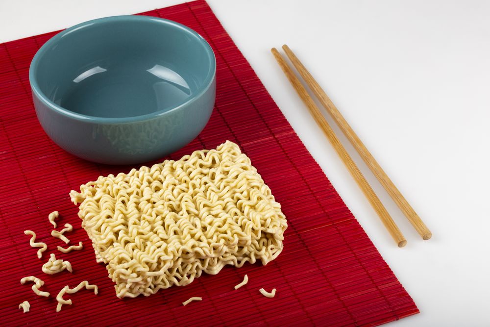 Raw instant noodles