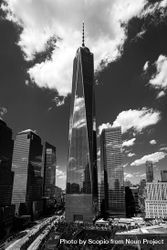 Exterior view of The Freedom Tower skyscraper in grayscale 4jzxW4