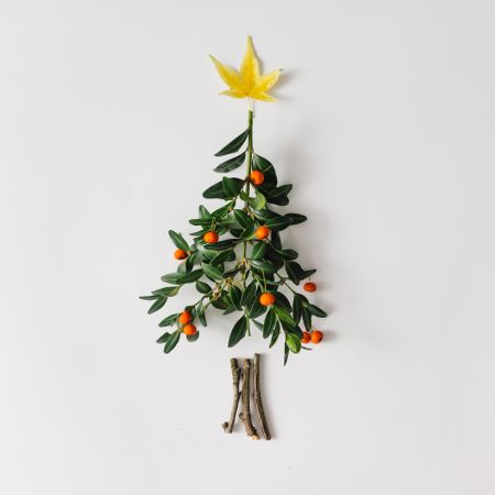 Christmas tree made of leaves and berries