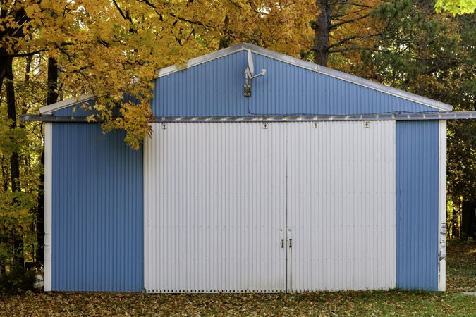 Blue garage in McGregor, Minnesota