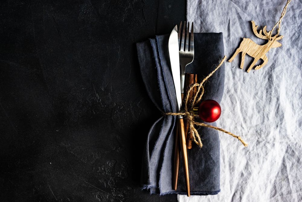 Duo tone dark and grey napkin with xmas ornament