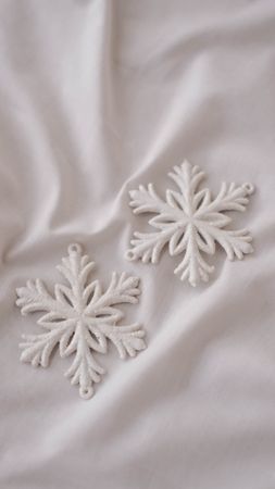 Snowflake decoration