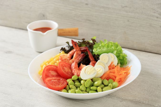 Fresh Shrimp Salad with Quail Eggs