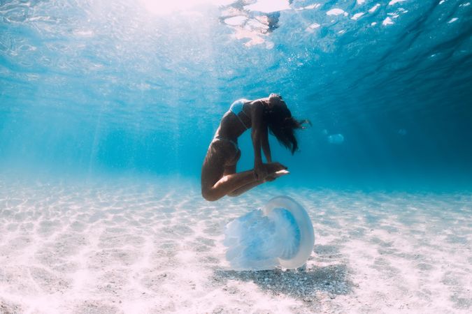 Underwater of woman in bikini