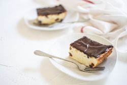 Cake of traditional Ukrainian cake, Lviv Syrnik