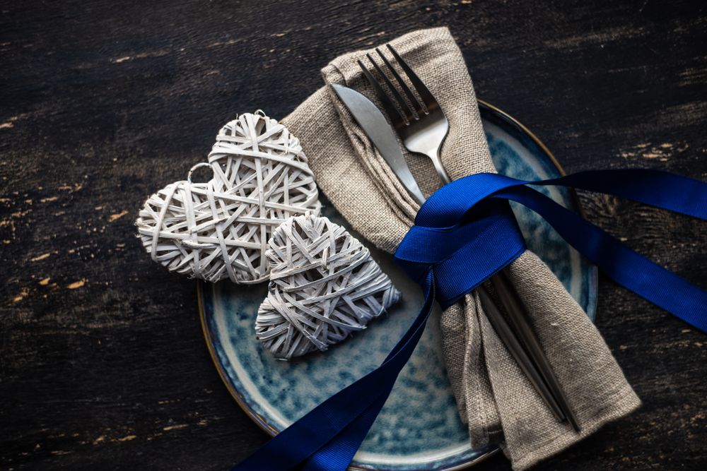 Blue table setting with Valentine theme