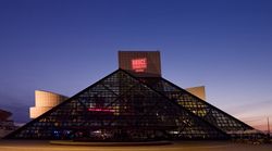 Pyramid at dusk at the Rock 'n Roll Hall of Fame, Cleveland, Ohio A49LW5