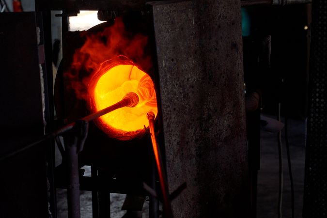 Molten glass in annealer furnace