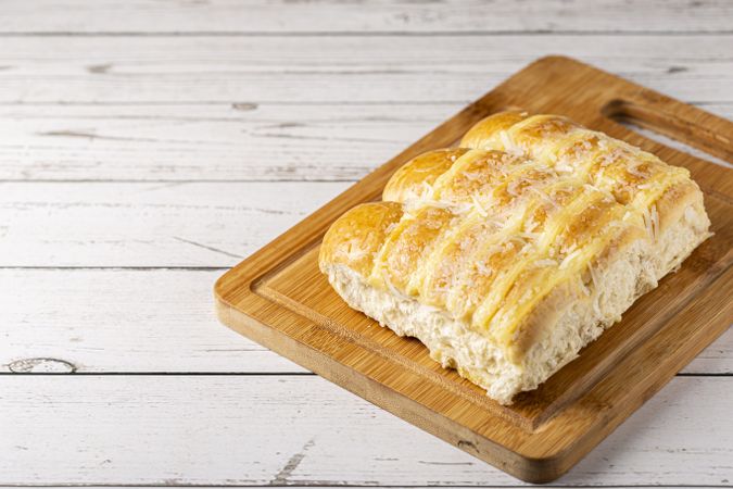 Sweet bread with cream and coconut.