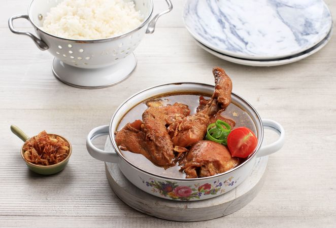 Semur Ayam, Indonesian Chicken Stew with Sweet Soy Sauce