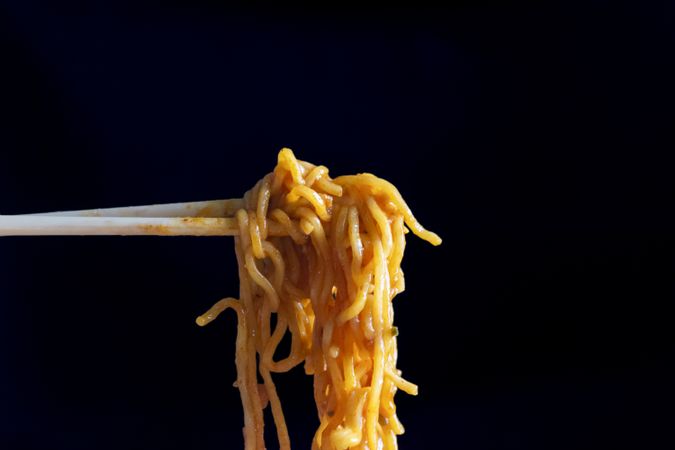 instant noodle with chopstick