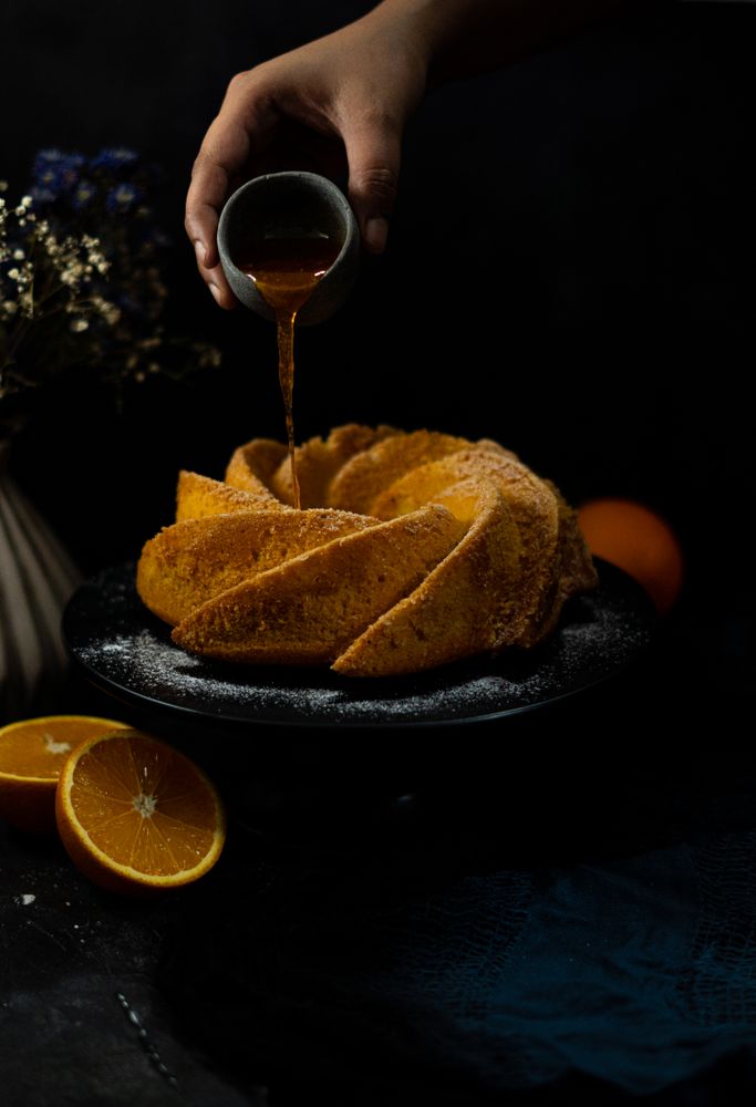 Bundt cake drizzle with hand
