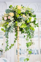 Wedding floral arrangement
