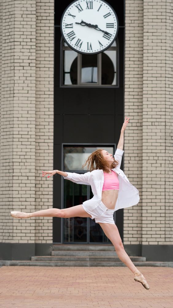 Ballet dancer outdoors