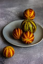 Organic mini melons, vertical