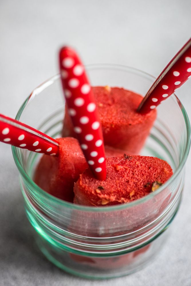 Summer water ice pops