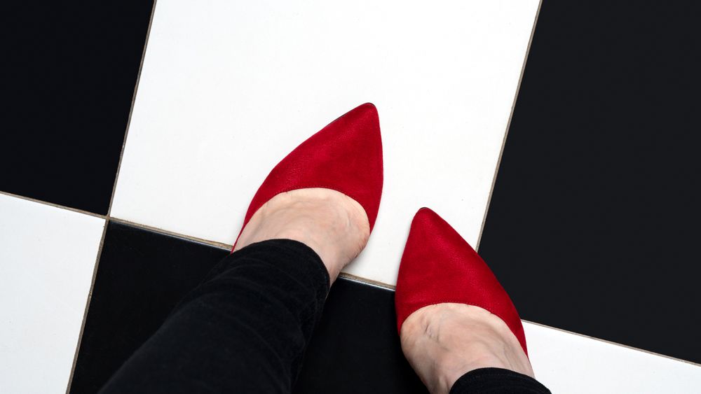 Selfie feet in shoes