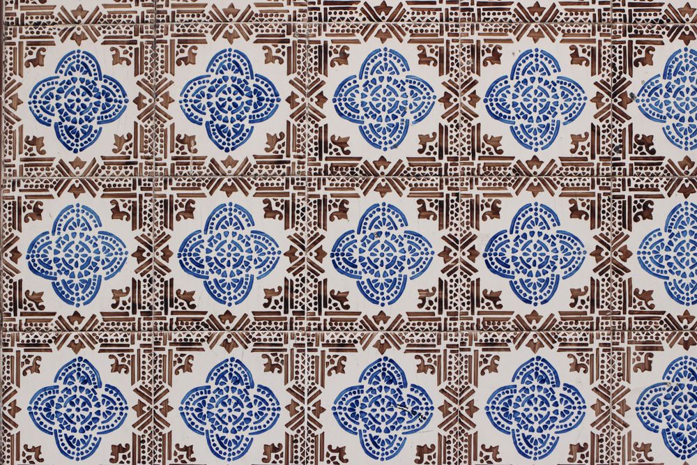 Portuguese ceramic tile pattern, azulejos