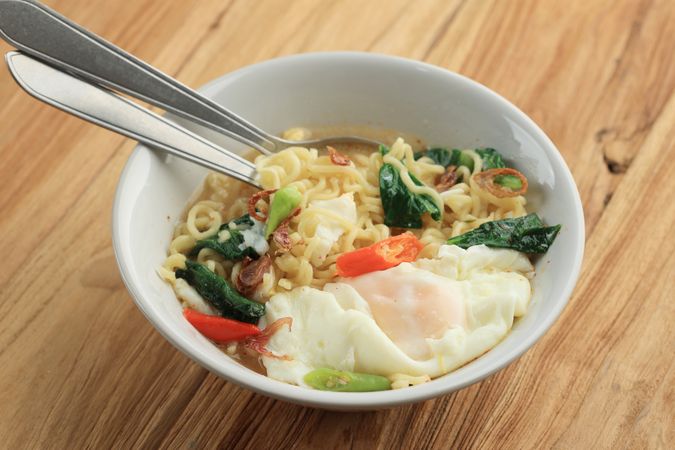 Mie Rebus Soto Flavored