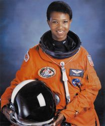 Portrait of astronaut Dr. Mae C. Jemison 4AlEq5