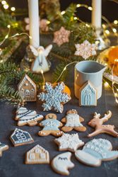 Christmas gingerbread cookies with icing detail