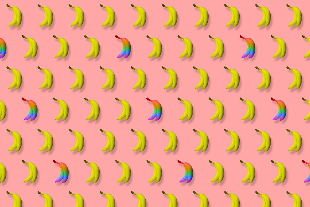 Pattern of yellow bananas and multicolored bananas