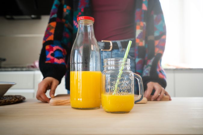 Orange juice in kitchen countertop
