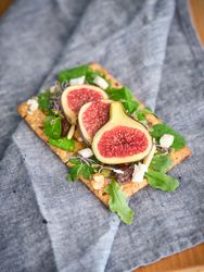 Delicious slices of fruits served on napkin