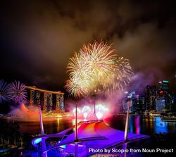 Chinese New Year fireworks display in Singapore 5oODz5
