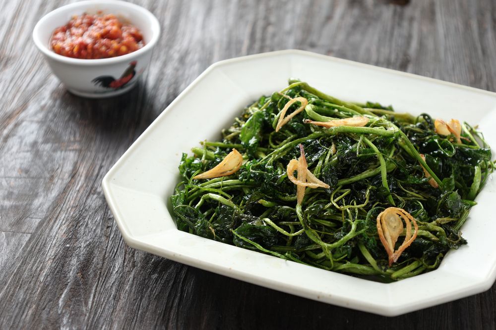 Jukut Goreng or Selada Air Goreng, Deep Fried Watercress with Salt and Fried Onion