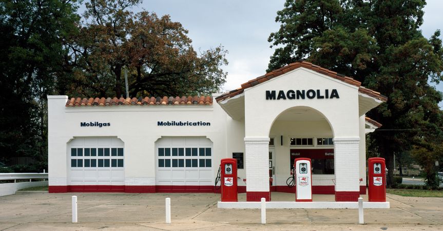 Magnolia Mobil Gas station in Little Rock