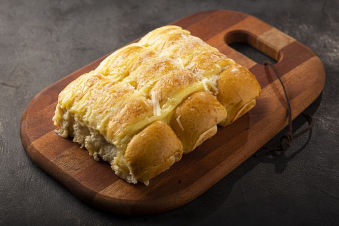 Sweet bread with cream and coconut.