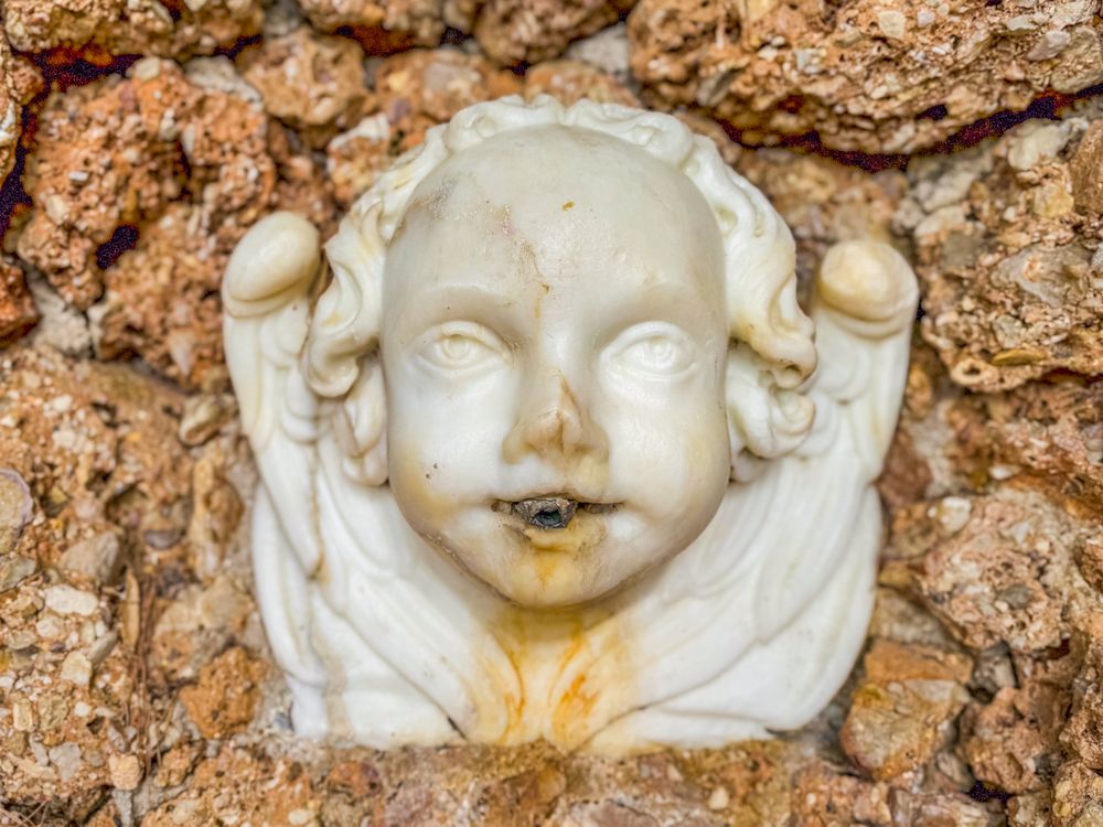 Angel face fountain