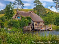 Hobbiton movie set in Matamata, Waikato, New Zealand 5rBRp5