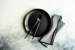 Minimalistic monochrome table setting